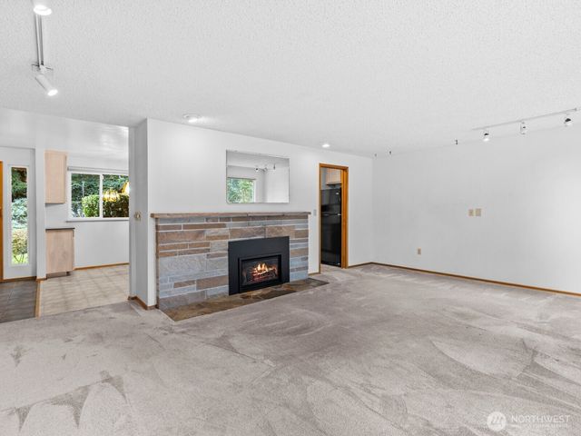 23406 94th Avenue W, Edmonds, WA 98020