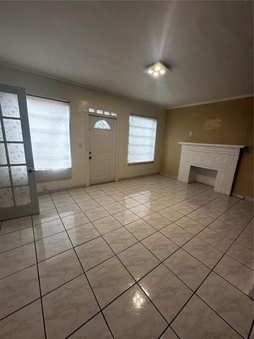 3401 SW 24th Ter 3401, Miami, FL 33145