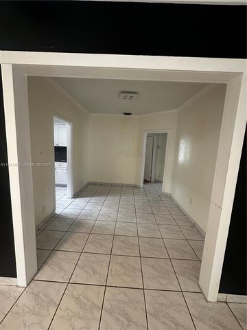 3401 SW 24th Ter 3401, Miami, FL 33145