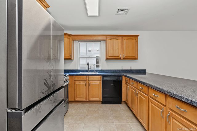 120 Woodruff Avenue, Scarsdale, NY 10583