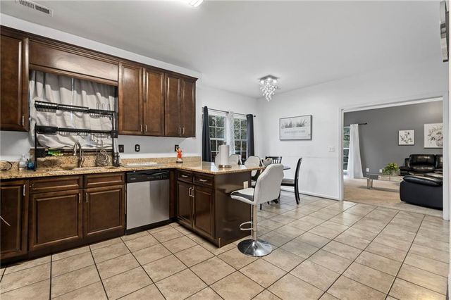 2095 Enon Mills Drive, Atlanta, GA 30331
