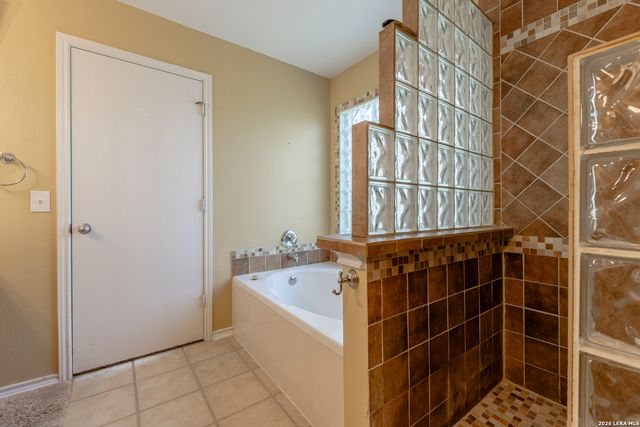 7502 PARKWOOD WAY, San Antonio, TX 78249