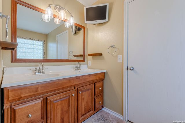 7502 PARKWOOD WAY, San Antonio, TX 78249