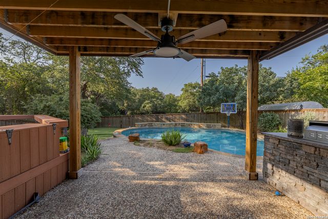 7502 PARKWOOD WAY, San Antonio, TX 78249