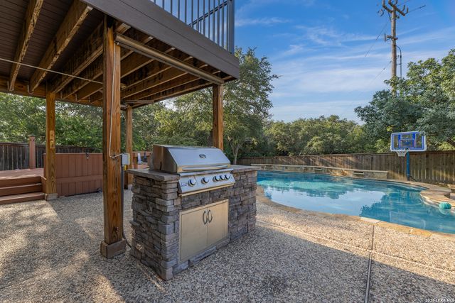 7502 PARKWOOD WAY, San Antonio, TX 78249