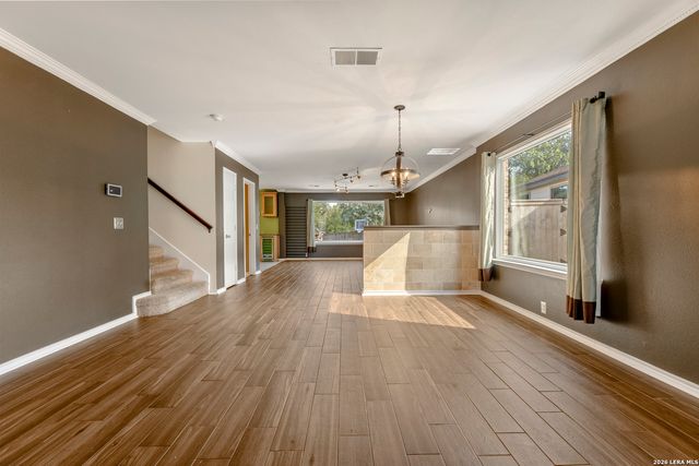 7502 PARKWOOD WAY, San Antonio, TX 78249
