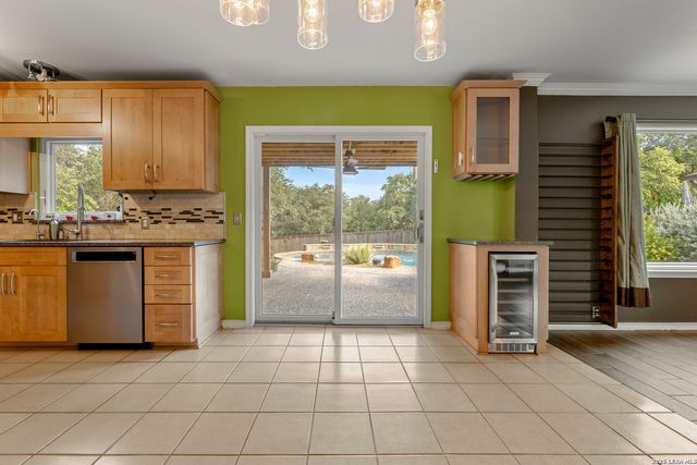 7502 PARKWOOD WAY, San Antonio, TX 78249