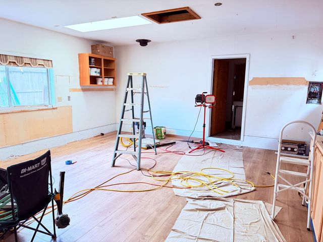 465 S 3rd Street, Jacksonville, OR 97530