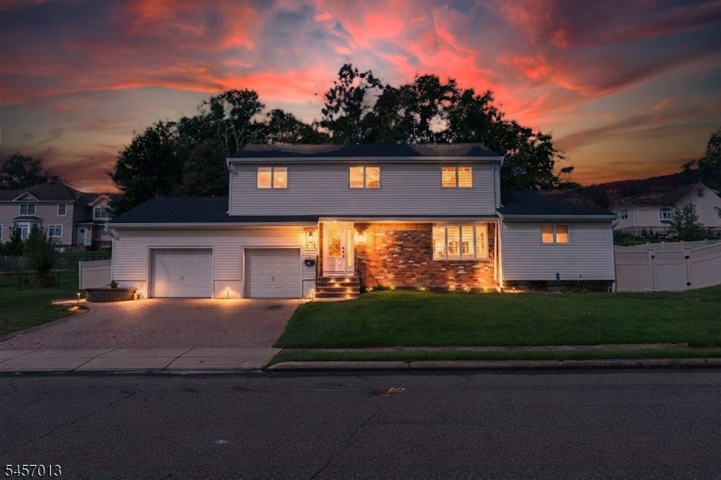 10 Evelyn Ter, Wayne Twp., NJ 07470 — exterior