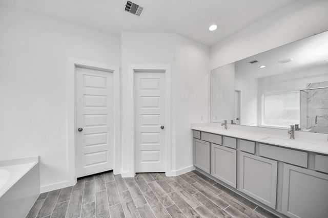 63 Knight Bayou Drive, Dayton, TX 77535