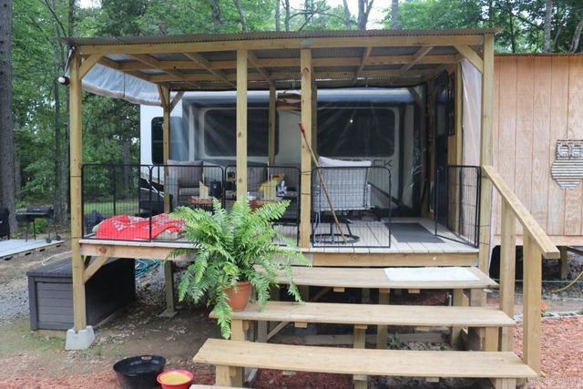 8798 Holly Mountain Road, Clinton, AR 72031