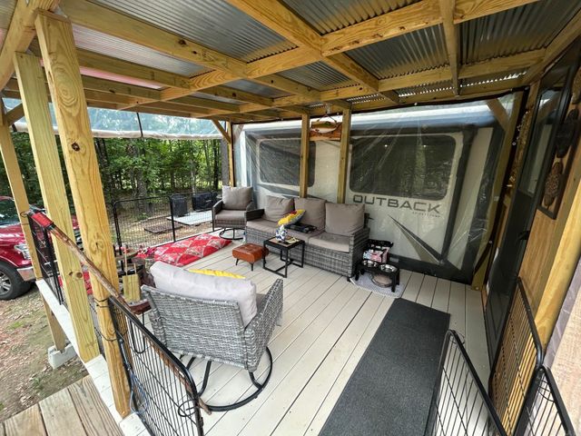 8798 Holly Mountain Road, Clinton, AR 72031