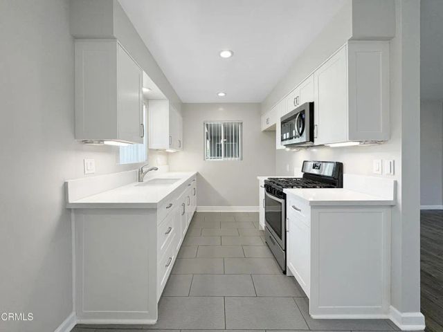 605 N Los Robles Avenue 8, Pasadena, CA 91101