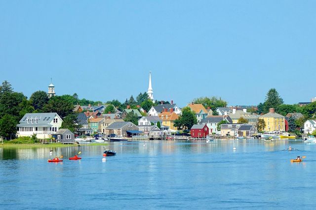 118 Richards Avenue, Portsmouth, NH 03801
