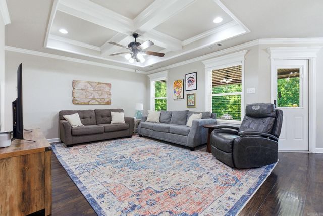 23 Fletcher Dr, Austin, AR 72007