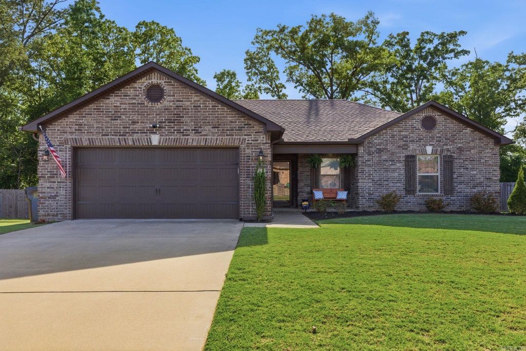 23 Fletcher Dr, Austin, AR 72007