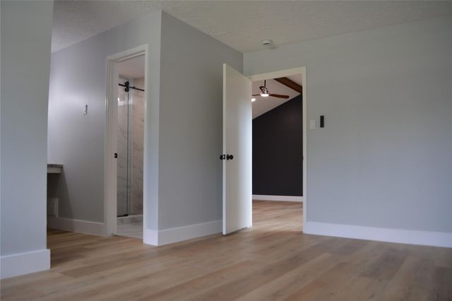 11526 S Kirkwood Road, Houston, TX 77477