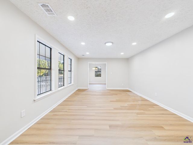 2970 Frederick Drive, Dry Branch, GA 31020