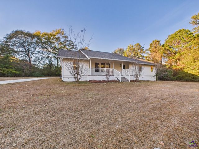 2970 Frederick Drive, Dry Branch, GA 31020