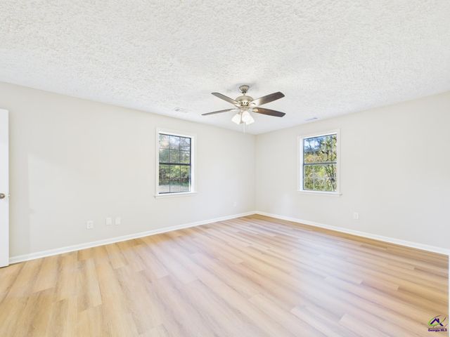 2970 Frederick Drive, Dry Branch, GA 31020