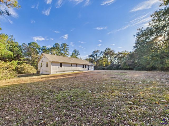 2970 Frederick Drive, Dry Branch, GA 31020