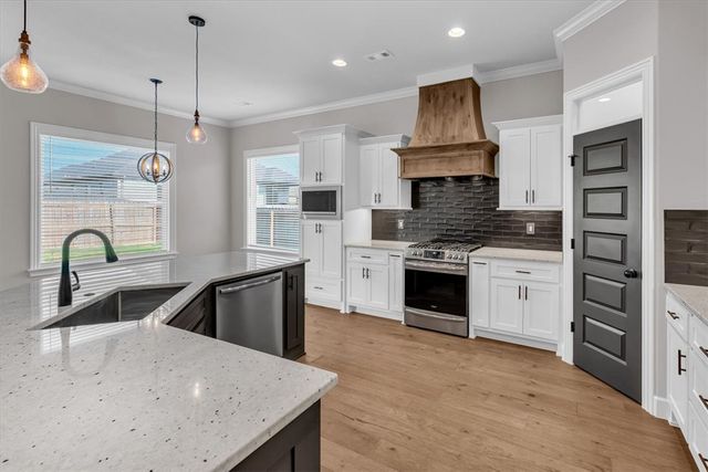 1813 Salmon Street, Pea Ridge, AR 72751