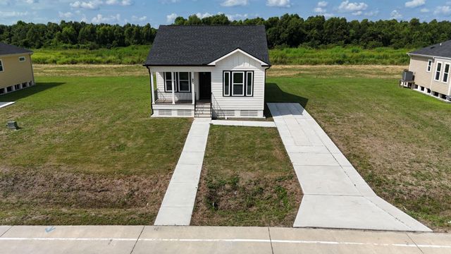 600 Jean Charles Boulevard, Gray, LA 70359