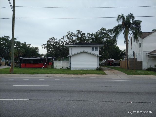 909 and 911 WEST HILLSBOROUGH AVENUE, Tampa, FL 33604