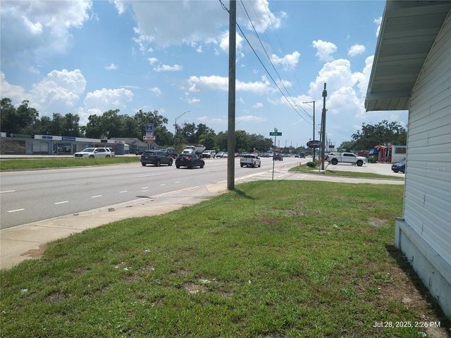 909 and 911 WEST HILLSBOROUGH AVENUE, Tampa, FL 33604