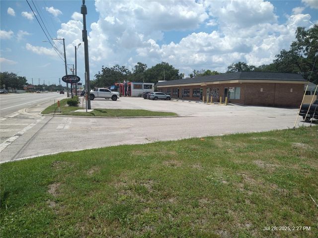 909 and 911 WEST HILLSBOROUGH AVENUE, Tampa, FL 33604