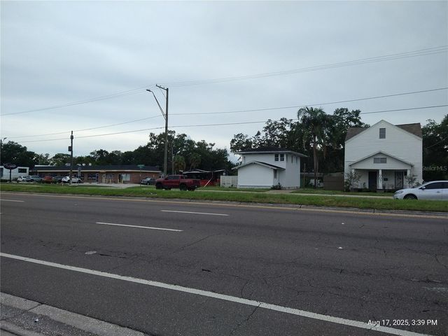 909 and 911 WEST HILLSBOROUGH AVENUE, Tampa, FL 33604