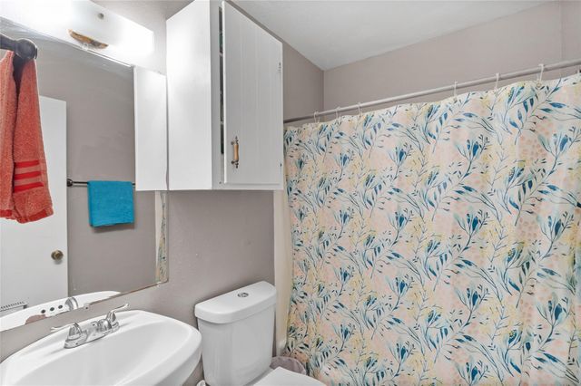 114 San Jacinto Street, Huntsville, TX 77320