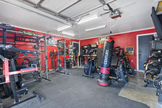 114 San Jacinto Street, Huntsville, TX 77320