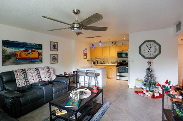 505 S Pine Island Rd B203, Fort Lauderdale, FL 33324