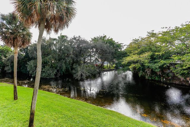 505 S Pine Island Rd B203, Fort Lauderdale, FL 33324