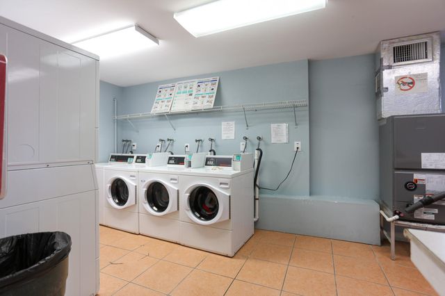 505 S Pine Island Rd B203, Fort Lauderdale, FL 33324