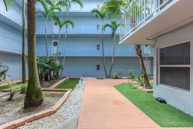 505 S Pine Island Rd B203, Fort Lauderdale, FL 33324