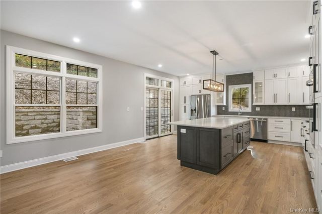 14 N Shady Road, Ardsley, NY 10502