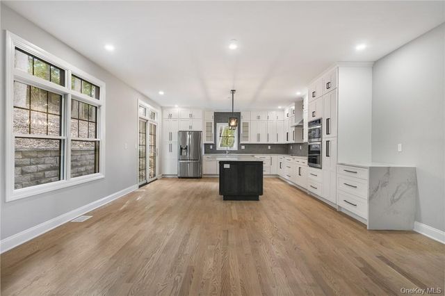 14 N Shady Road, Ardsley, NY 10502