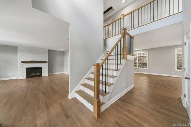 14 N Shady Road, Ardsley, NY 10502