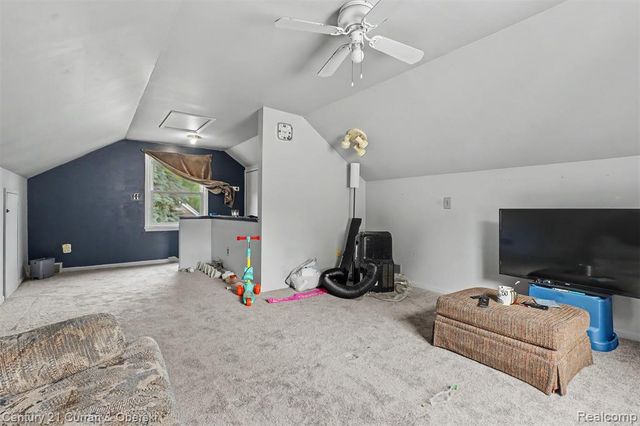 18504 Five Points Street, Detroit, MI 48240