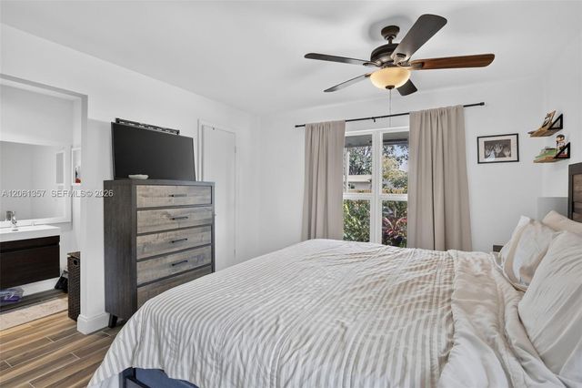 9381 NW 35th Place, Sunrise, FL 33351