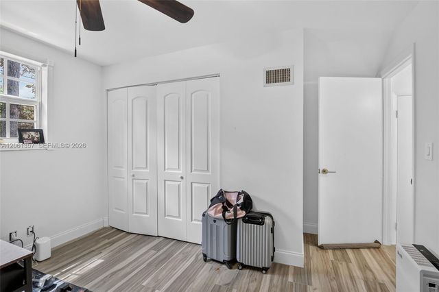 9381 NW 35th Place, Sunrise, FL 33351