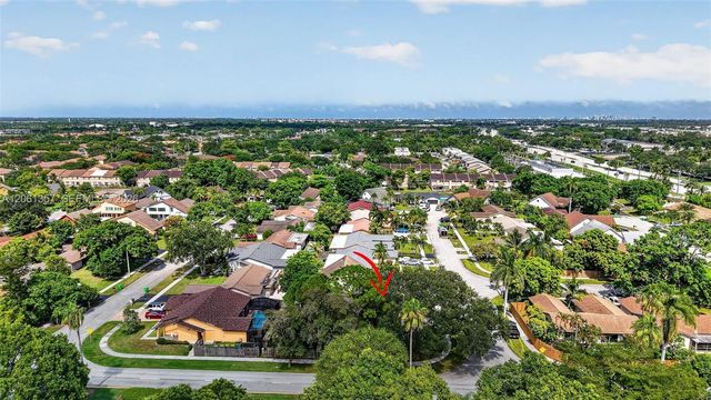 9381 NW 35th Place, Sunrise, FL 33351