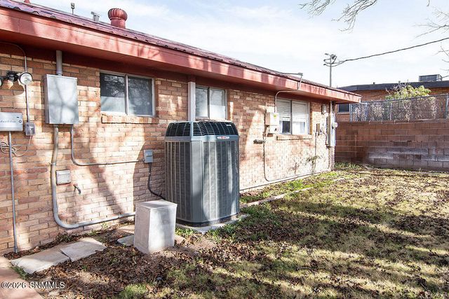 1012 Cedardale Drive, Las Cruces, NM 88005