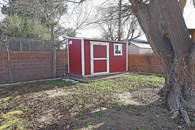 1012 Cedardale Drive, Las Cruces, NM 88005