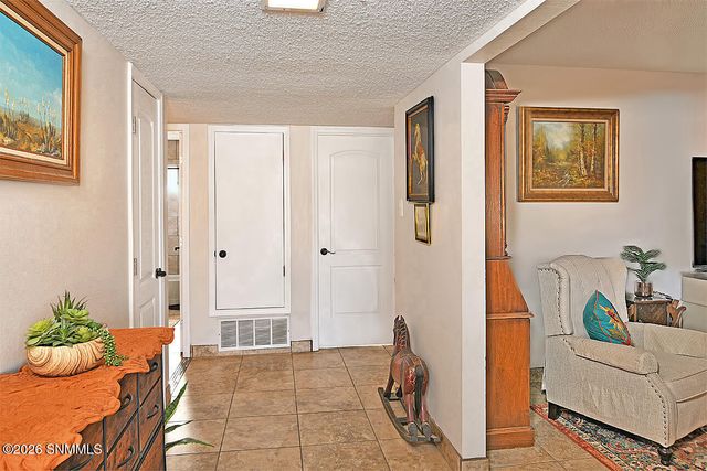 1012 Cedardale Drive, Las Cruces, NM 88005