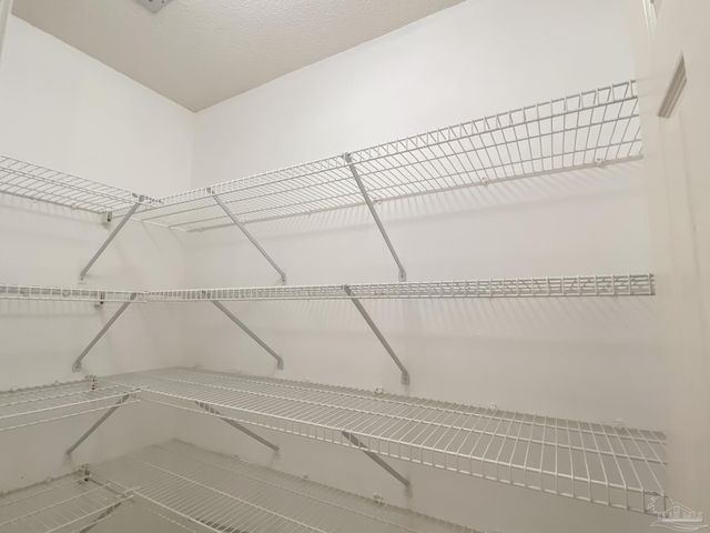 9121 Sebring Dr, Pensacola, FL 32506