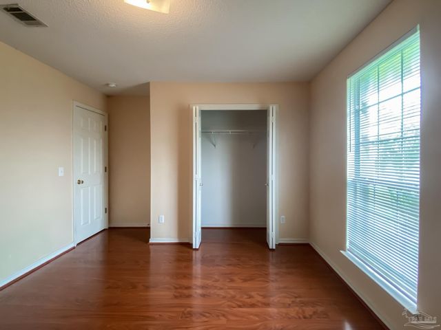 9121 Sebring Dr, Pensacola, FL 32506