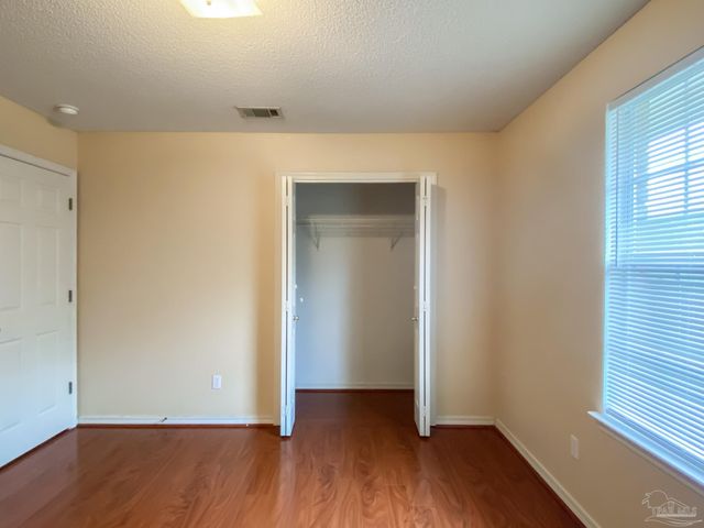 9121 Sebring Dr, Pensacola, FL 32506